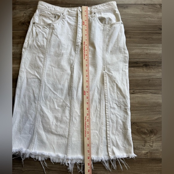 Free People We The Free Mambo Denim Midi Skirt Fringe hem 31 White wash New - Picture 12 of 16